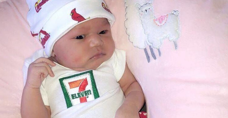 7-Eleven Donates $7,111 to 7 Lb 11 Oz Baby Born on 7/11 at 7:11