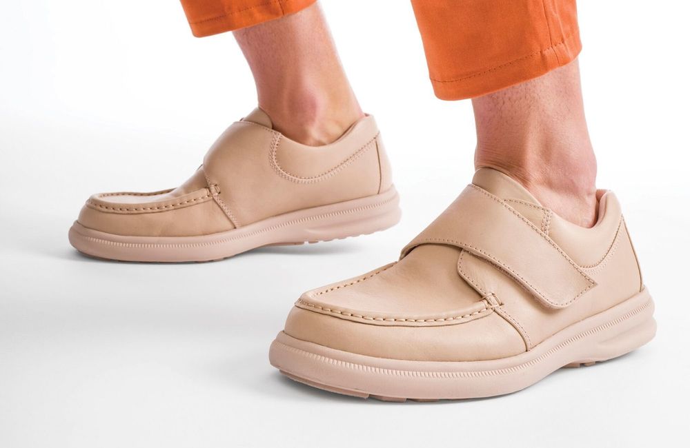 velcro geriatric shoes