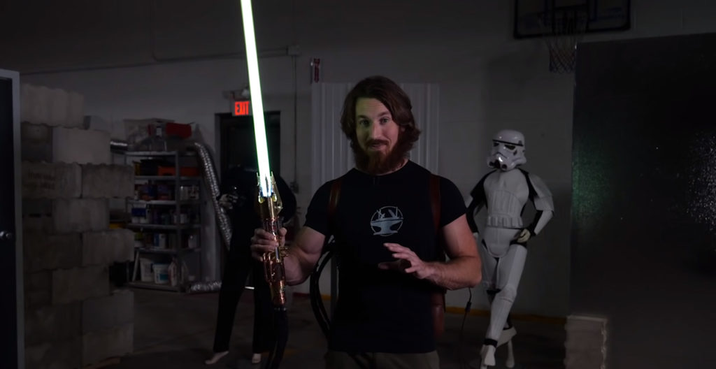 YouTuber Creates Real-Life Lightsaber With Retractable Blade